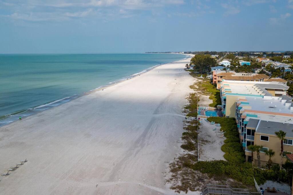 Bradenton Beach Resort Style Getaway-Walk To Beach Buitenkant foto